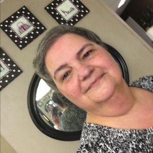 Meet your Posher, Janet